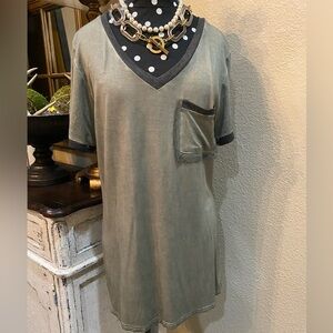POL Olive Green Tee, Size medium